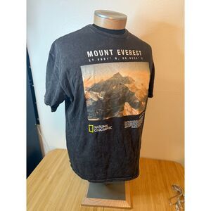 National Geographic Mount Everest Graphic Tee Shirt Mens M L Black Acid Wash Cot